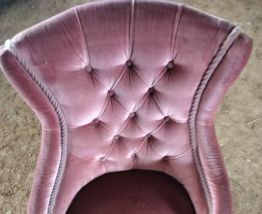 Fauteuil crapaud de style Napoléon 3 en velours