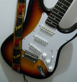 Guitare Électrique Squier Strat