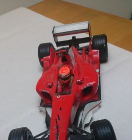 Voiture Ferrari miniature de collection 