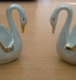 Salière et poivrière anciennes avec dorures en porcelaine de Limoges