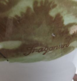 vase signé Fragonard