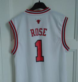 Maillot de basket Chicago Bulls joueur Rose