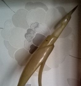 Ibis en corne pour cabinet curiosité ou console