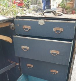 Male cabine Hartmann