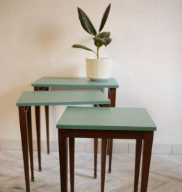 Tables gigognes vintage