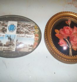 LOT CADRE SOUS VERRE  ROSES ET CASSEL (nord) 