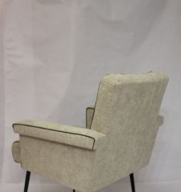 Fauteuil vintage année 70 refait neuf.