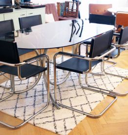 Grande Table ovale au style Marcel Breuer années 60/70