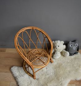 Fauteuil rotin enfant vintage