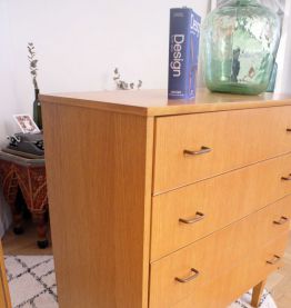 Commode vintage des années 60/70 pieds compas