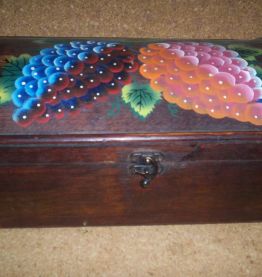 PETIT COFFRE EN BOIS RUSTIQUE 45cm  SUR 20 ENVIRON 