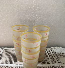 Cinq verres à orangeade années 60.