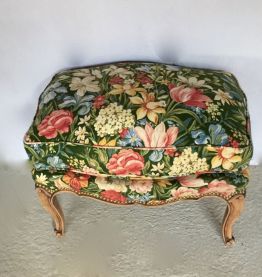 pouf tissu fleuri 