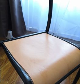 Chaise d'école réédition Mullca 