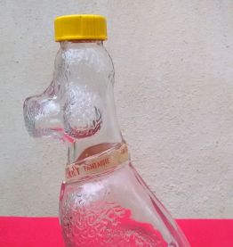 Jolie bouteille en verre "caniche"