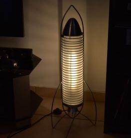 Lampe de sol Starship