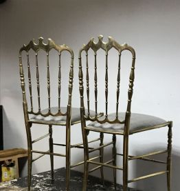 Set de 2 chaises Chiavari en laiton doré