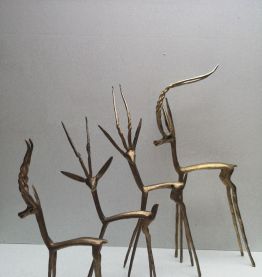4 belles antilopes en laiton