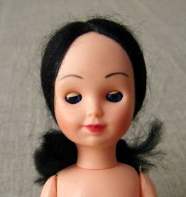 2 poupées jouets de bazar vintage