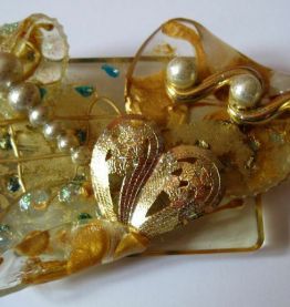 Broche - création artisanale JPM´CREATIONS