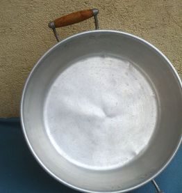 bassine  en aluminium, vintage