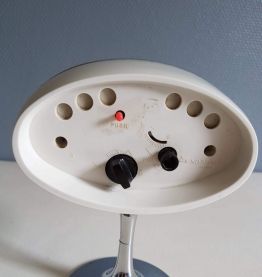 réveil pied tulipe Rythm  made in Japan métal chromé