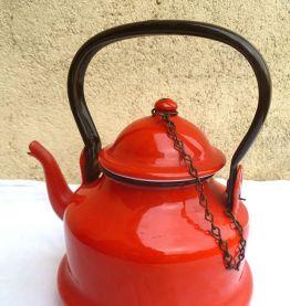 lot de 2 bouilloires et bidon a lait (kinou2b)