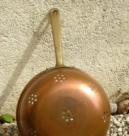 passoire écumoire en cuivre, vintage