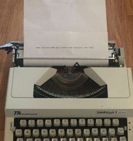 Machine a écrire contessa 2 de luxe