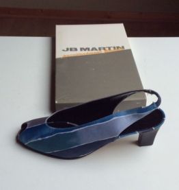 Sandales à talons style Chanel