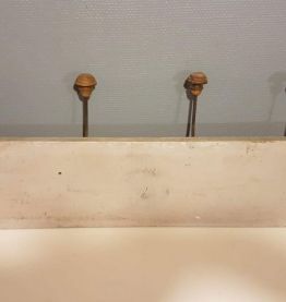 porte-manteaux et chapeaux 4 patères métal et bois courbé 