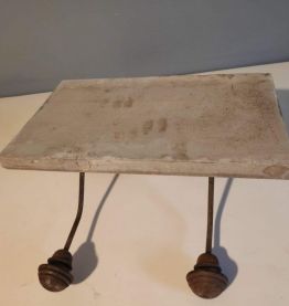 porte-manteaux et chapeaux 2 patères métal et bois courbé 