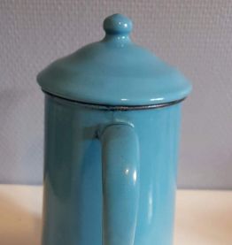 cafetière émaillée bleu clair vintage