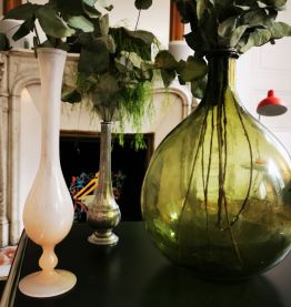 Dame-jeanne en verre verte