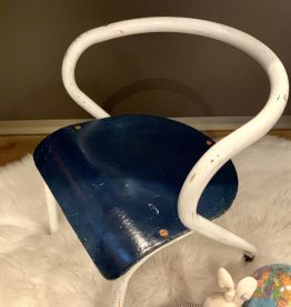 Chaise écolier enfant Jacques Hitier bleue