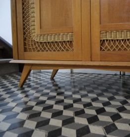 Armoire rotin vintage scandinave années 50-60