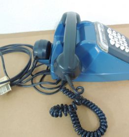 Téléphone bleu vintage