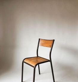 Chaise écolier vintage (8 disponibles)
