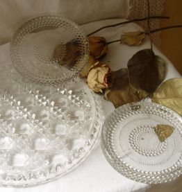Grand dessous de plat, plateau en verre taillé