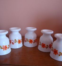 Lot de 5 coquetiers vintage en arcopal 