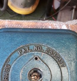 distributeur   brabo  belgium a bonbon  ou autre  1970