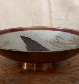 Jolie coupe en laiton émaillé cloisonné 