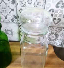 Pots apothicaire ou bocal vert et transparent 