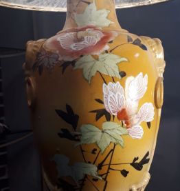 lampe chinoise belle deco fleurale  68x35 abat jour peau  na