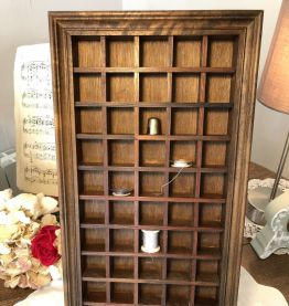 Vitrine bois pour dés - Etagère pour miniatures