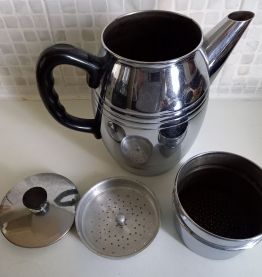 Cafetière vintage. 