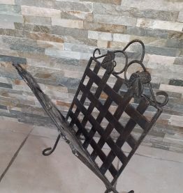 Porte-revue fer forgé pliable