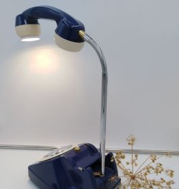 Lampe telephone et horloge