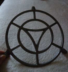 Dessous de plat en alu année 1955 parfait état