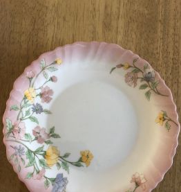 Assiettes plates et desserts 